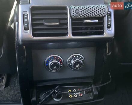 Чорний Ленд Ровер Рендж Ровер, об'ємом двигуна 4.2 л та пробігом 238 тис. км за 11000 $, фото 39 на Automoto.ua