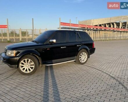 Черный Ленд Ровер Рендж Ровер, объемом двигателя 4.4 л и пробегом 186 тыс. км за 13000 $, фото 1 на Automoto.ua
