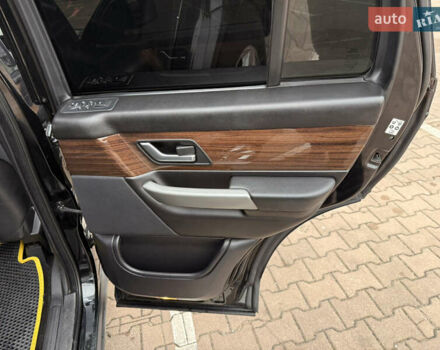 Чорний Ленд Ровер Рендж Ровер, об'ємом двигуна 4.2 л та пробігом 210 тис. км за 9900 $, фото 32 на Automoto.ua