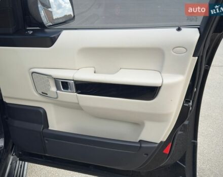 Чорний Ленд Ровер Рендж Ровер, об'ємом двигуна 4.2 л та пробігом 284 тис. км за 11900 $, фото 22 на Automoto.ua