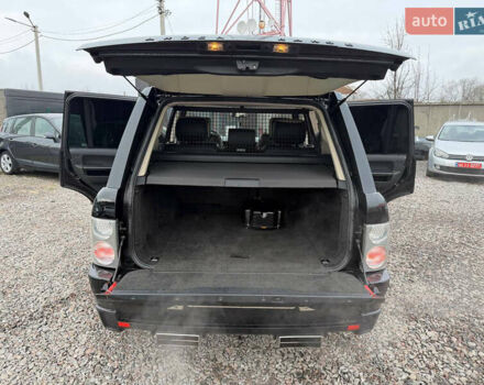 Чорний Ленд Ровер Рендж Ровер, об'ємом двигуна 4.2 л та пробігом 230 тис. км за 12200 $, фото 38 на Automoto.ua