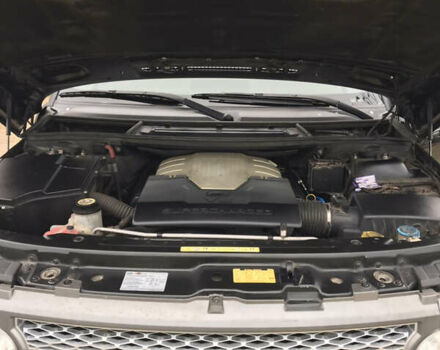 Чорний Ленд Ровер Рендж Ровер, об'ємом двигуна 4.2 л та пробігом 146 тис. км за 15000 $, фото 25 на Automoto.ua