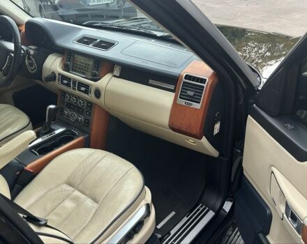 Ленд Ровер Рендж Ровер 2007 у Борисполе на Automoto.ua Чорний Ленд Ровер Рендж Ровер, об'ємом двигуна 4.2 л та пробігом 320 тис. км за 9500 $, фото 9 на Automoto.ua