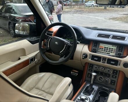 Ленд Ровер Рендж Ровер 2007 у Борисполе на Automoto.ua Чорний Ленд Ровер Рендж Ровер, об'ємом двигуна 4.2 л та пробігом 320 тис. км за 9500 $, фото 11 на Automoto.ua