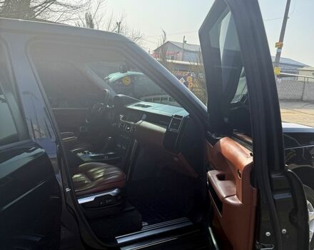 Чорний Ленд Ровер Рендж Ровер, об'ємом двигуна 4.2 л та пробігом 271 тис. км за 15000 $, фото 2 на Automoto.ua