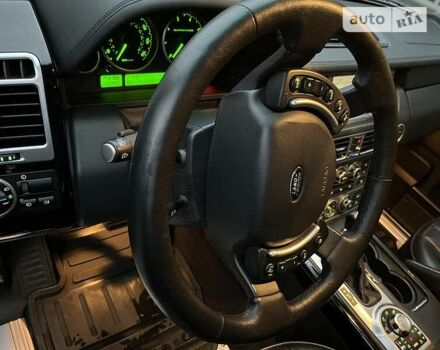 Черный Ленд Ровер Рендж Ровер, объемом двигателя 4.2 л и пробегом 190 тыс. км за 12000 $, фото 28 на Automoto.ua