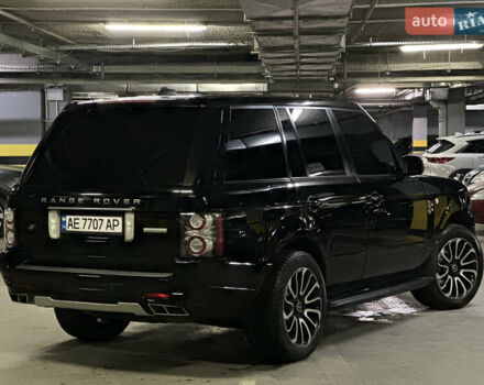 Черный Ленд Ровер Рендж Ровер, объемом двигателя 4.2 л и пробегом 245 тыс. км за 18500 $, фото 1 на Automoto.ua