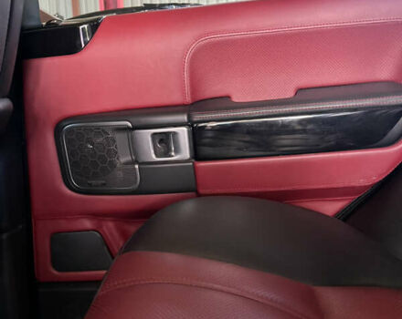 Чорний Ленд Ровер Рендж Ровер, об'ємом двигуна 4.2 л та пробігом 250 тис. км за 15000 $, фото 7 на Automoto.ua