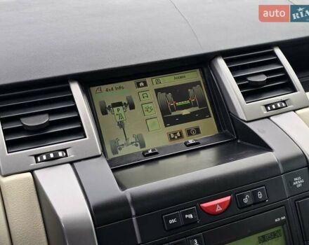 Черный Ленд Ровер Рендж Ровер, объемом двигателя 4.2 л и пробегом 240 тыс. км за 7999 $, фото 40 на Automoto.ua