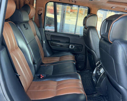 Черный Ленд Ровер Рендж Ровер, объемом двигателя 4.2 л и пробегом 285 тыс. км за 11777 $, фото 19 на Automoto.ua