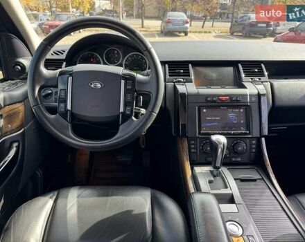 Чорний Ленд Ровер Рендж Ровер, об'ємом двигуна 4.2 л та пробігом 169 тис. км за 11200 $, фото 11 на Automoto.ua