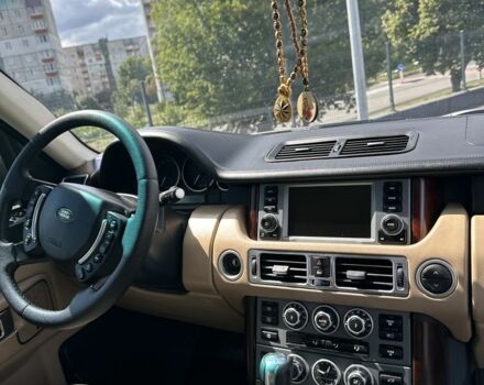 Чорний Ленд Ровер Рендж Ровер, об'ємом двигуна 3.6 л та пробігом 294 тис. км за 11000 $, фото 14 на Automoto.ua