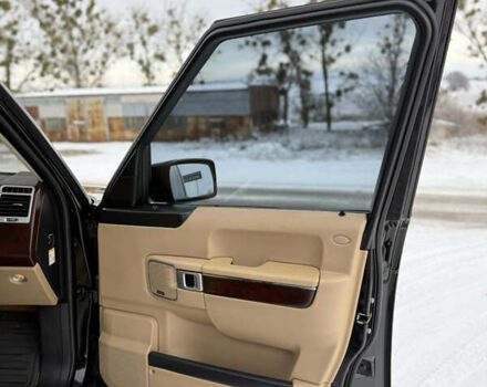 Чорний Ленд Ровер Рендж Ровер, об'ємом двигуна 3.6 л та пробігом 251 тис. км за 14000 $, фото 18 на Automoto.ua