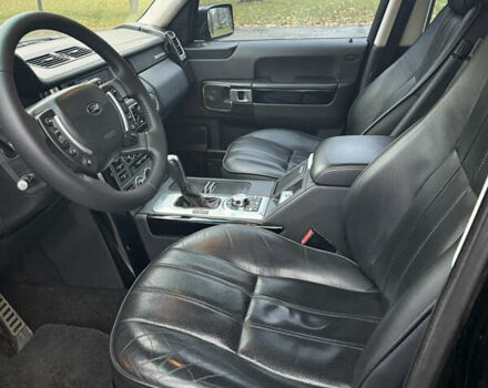 Чорний Ленд Ровер Рендж Ровер, об'ємом двигуна 4.2 л та пробігом 228 тис. км за 12900 $, фото 7 на Automoto.ua