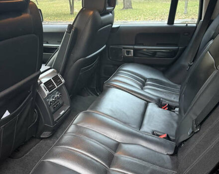 Чорний Ленд Ровер Рендж Ровер, об'ємом двигуна 4.2 л та пробігом 228 тис. км за 12900 $, фото 8 на Automoto.ua