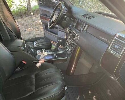 Чорний Ленд Ровер Рендж Ровер, об'ємом двигуна 4.39 л та пробігом 210 тис. км за 11500 $, фото 16 на Automoto.ua