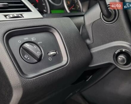 Чорний Ленд Ровер Рендж Ровер, об'ємом двигуна 4.2 л та пробігом 145 тис. км за 11999 $, фото 43 на Automoto.ua