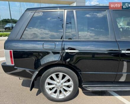 Черный Ленд Ровер Рендж Ровер, объемом двигателя 4.2 л и пробегом 254 тыс. км за 10900 $, фото 10 на Automoto.ua