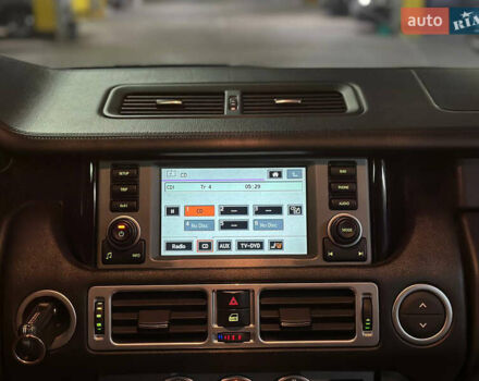 Чорний Ленд Ровер Рендж Ровер, об'ємом двигуна 4.2 л та пробігом 150 тис. км за 13700 $, фото 42 на Automoto.ua