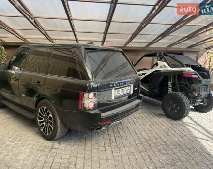 Черный Ленд Ровер Рендж Ровер, объемом двигателя 4.2 л и пробегом 230 тыс. км за 12000 $, фото 12 на Automoto.ua