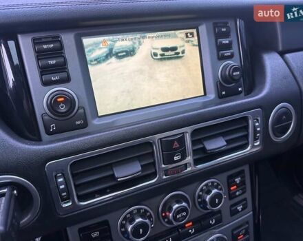 Чорний Ленд Ровер Рендж Ровер, об'ємом двигуна 4.2 л та пробігом 239 тис. км за 11900 $, фото 23 на Automoto.ua