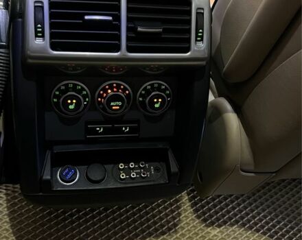 Черный Ленд Ровер Рендж Ровер, объемом двигателя 3.6 л и пробегом 211 тыс. км за 14900 $, фото 7 на Automoto.ua