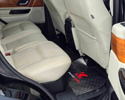 Черный Ленд Ровер Рендж Ровер, объемом двигателя 4.2 л и пробегом 240 тыс. км за 7999 $, фото 15 на Automoto.ua