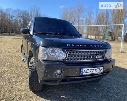 Черный Ленд Ровер Рендж Ровер, объемом двигателя 4.2 л и пробегом 400 тыс. км за 11000 $, фото 9 на Automoto.ua