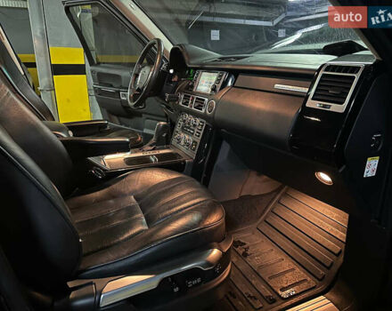 Чорний Ленд Ровер Рендж Ровер, об'ємом двигуна 4.2 л та пробігом 150 тис. км за 13700 $, фото 31 на Automoto.ua