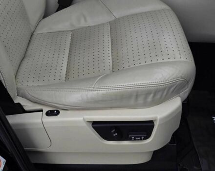 Черный Ленд Ровер Рендж Ровер, объемом двигателя 4.2 л и пробегом 240 тыс. км за 7999 $, фото 14 на Automoto.ua