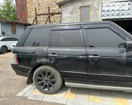 Черный Ленд Ровер Рендж Ровер, объемом двигателя 4.2 л и пробегом 304 тыс. км за 10000 $, фото 2 на Automoto.ua