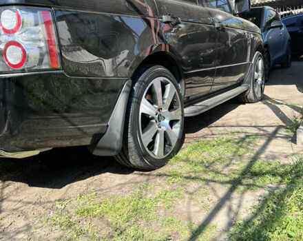 Чорний Ленд Ровер Рендж Ровер, об'ємом двигуна 4.2 л та пробігом 250 тис. км за 15000 $, фото 17 на Automoto.ua