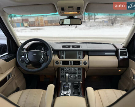 Чорний Ленд Ровер Рендж Ровер, об'ємом двигуна 3.6 л та пробігом 251 тис. км за 14000 $, фото 17 на Automoto.ua