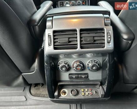 Чорний Ленд Ровер Рендж Ровер, об'ємом двигуна 4.2 л та пробігом 239 тис. км за 11900 $, фото 34 на Automoto.ua