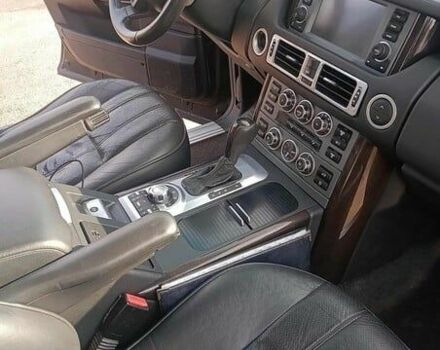 Чорний Ленд Ровер Рендж Ровер, об'ємом двигуна 3.6 л та пробігом 236 тис. км за 3200 $, фото 4 на Automoto.ua