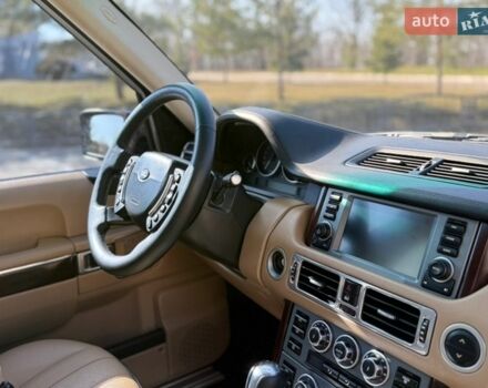 Чорний Ленд Ровер Рендж Ровер, об'ємом двигуна 3.63 л та пробігом 251 тис. км за 13500 $, фото 35 на Automoto.ua