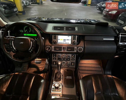 Чорний Ленд Ровер Рендж Ровер, об'ємом двигуна 4.2 л та пробігом 150 тис. км за 13700 $, фото 39 на Automoto.ua