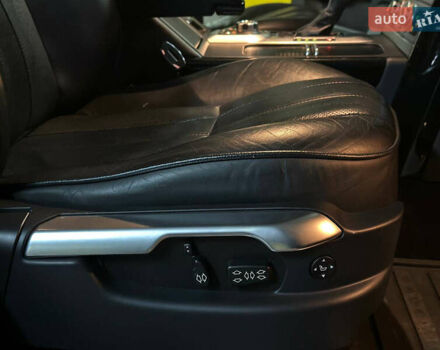 Чорний Ленд Ровер Рендж Ровер, об'ємом двигуна 4.2 л та пробігом 150 тис. км за 13700 $, фото 34 на Automoto.ua