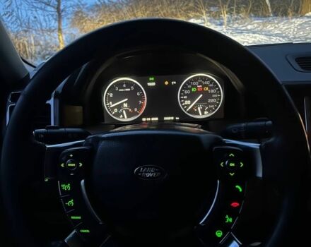 Чорний Ленд Ровер Рендж Ровер, об'ємом двигуна 5 л та пробігом 315 тис. км за 15000 $, фото 14 на Automoto.ua