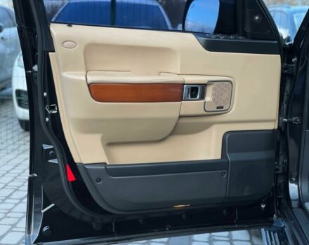 Чорний Ленд Ровер Рендж Ровер, об'ємом двигуна 3.6 л та пробігом 142 тис. км за 19655 $, фото 8 на Automoto.ua