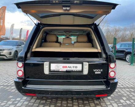 Чорний Ленд Ровер Рендж Ровер, об'ємом двигуна 3.6 л та пробігом 142 тис. км за 19655 $, фото 12 на Automoto.ua