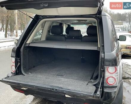 Черный Ленд Ровер Рендж Ровер, объемом двигателя 5 л и пробегом 150 тыс. км за 19800 $, фото 5 на Automoto.ua