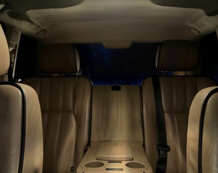 Чорний Ленд Ровер Рендж Ровер, об'ємом двигуна 5 л та пробігом 315 тис. км за 15000 $, фото 17 на Automoto.ua