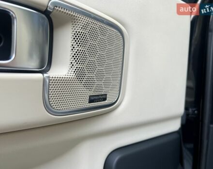 Чорний Ленд Ровер Рендж Ровер, об'ємом двигуна 5 л та пробігом 217 тис. км за 13900 $, фото 31 на Automoto.ua