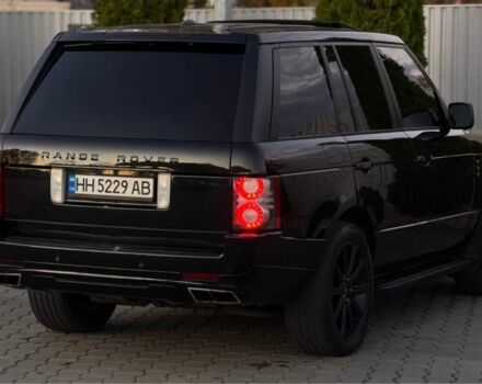 Черный Ленд Ровер Рендж Ровер, объемом двигателя 5 л и пробегом 189 тыс. км за 15000 $, фото 7 на Automoto.ua
