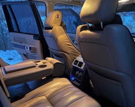 Чорний Ленд Ровер Рендж Ровер, об'ємом двигуна 5 л та пробігом 315 тис. км за 15000 $, фото 6 на Automoto.ua