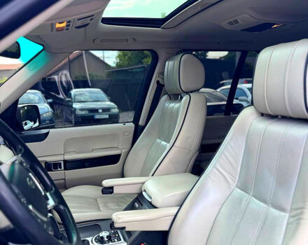 Чорний Ленд Ровер Рендж Ровер, об'ємом двигуна 5 л та пробігом 186 тис. км за 12500 $, фото 9 на Automoto.ua