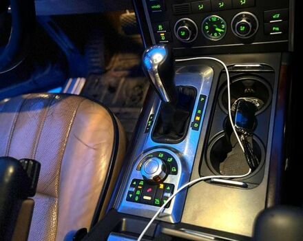 Черный Ленд Ровер Рендж Ровер, объемом двигателя 5 л и пробегом 315 тыс. км за 15000 $, фото 11 на Automoto.ua