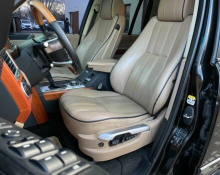 Чорний Ленд Ровер Рендж Ровер, об'ємом двигуна 3.6 л та пробігом 142 тис. км за 19655 $, фото 11 на Automoto.ua