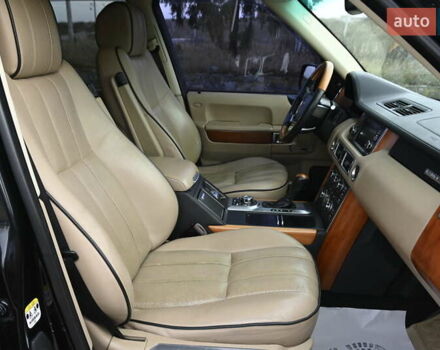 Чорний Ленд Ровер Рендж Ровер, об'ємом двигуна 3.63 л та пробігом 142 тис. км за 18800 $, фото 50 на Automoto.ua